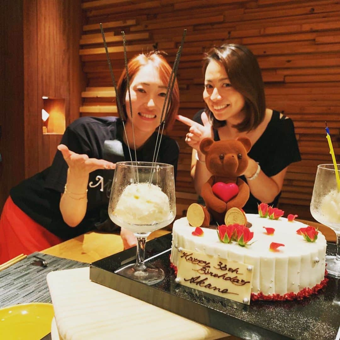 飯島茜さんのインスタグラム写真 - (飯島茜Instagram)「今日は、お誕生日会して頂きました😊💕 純子さんありがとう💕 みんなありがとう🎂😭😭😭」7月13日 22時06分 - akaneiijima711