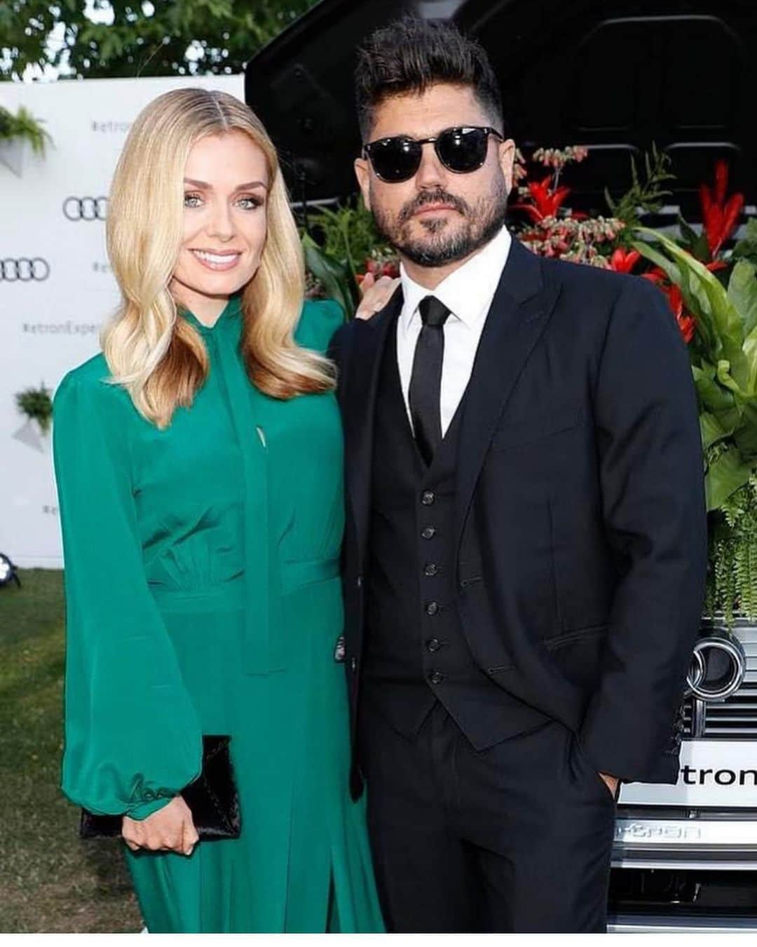 キャサリン・ジェンキンスさんのインスタグラム写真 - (キャサリン・ジェンキンスInstagram)「So much fun at the Henley Festival last night watching Tom Odell (Grow old with me was our first dance at our wedding!) Thank you @audi for another lovely evening 😘」7月13日 22時35分 - katherinejenkinsobe