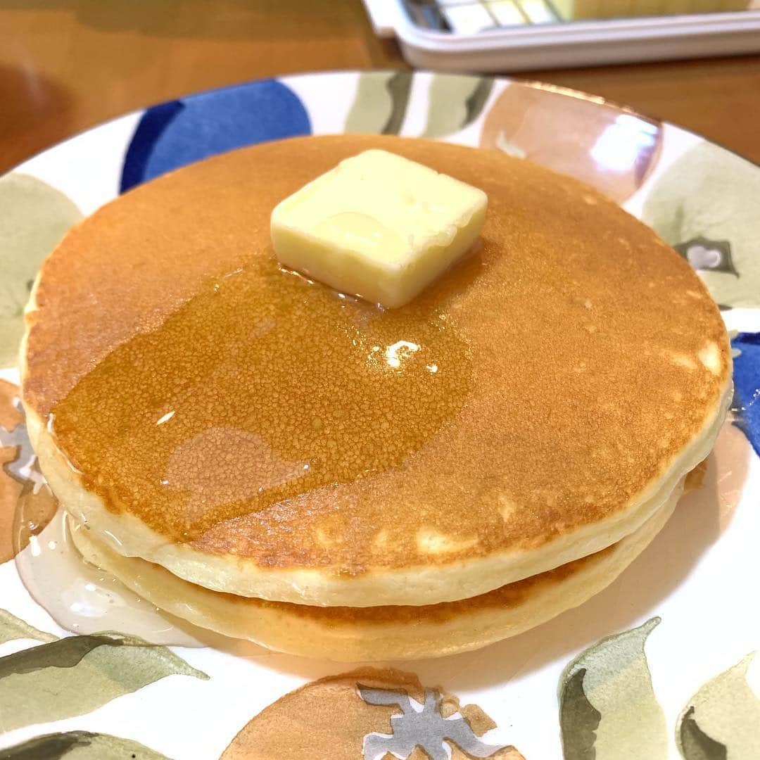 野間美由紀のインスタグラム：「美味しそうに焼けた❣️🥞」