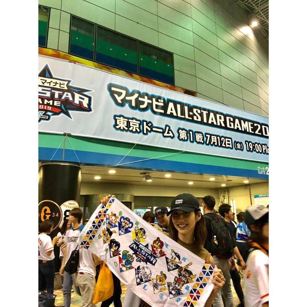 春輝のインスタグラム：「初オールスター観戦！ ズラリと並ぶスター選手、チームの垣根を超えての応援合戦、球場の隅から隅まで見所満載🤩 最後、原口選手のHRに感動しました✨  #マイナビオールスターゲーム2019#オールスター#ALLSTAR #セリーグ#パリーグ #野球#baseball#NPB #春輝#ハルキックス#haruki#harukix」
