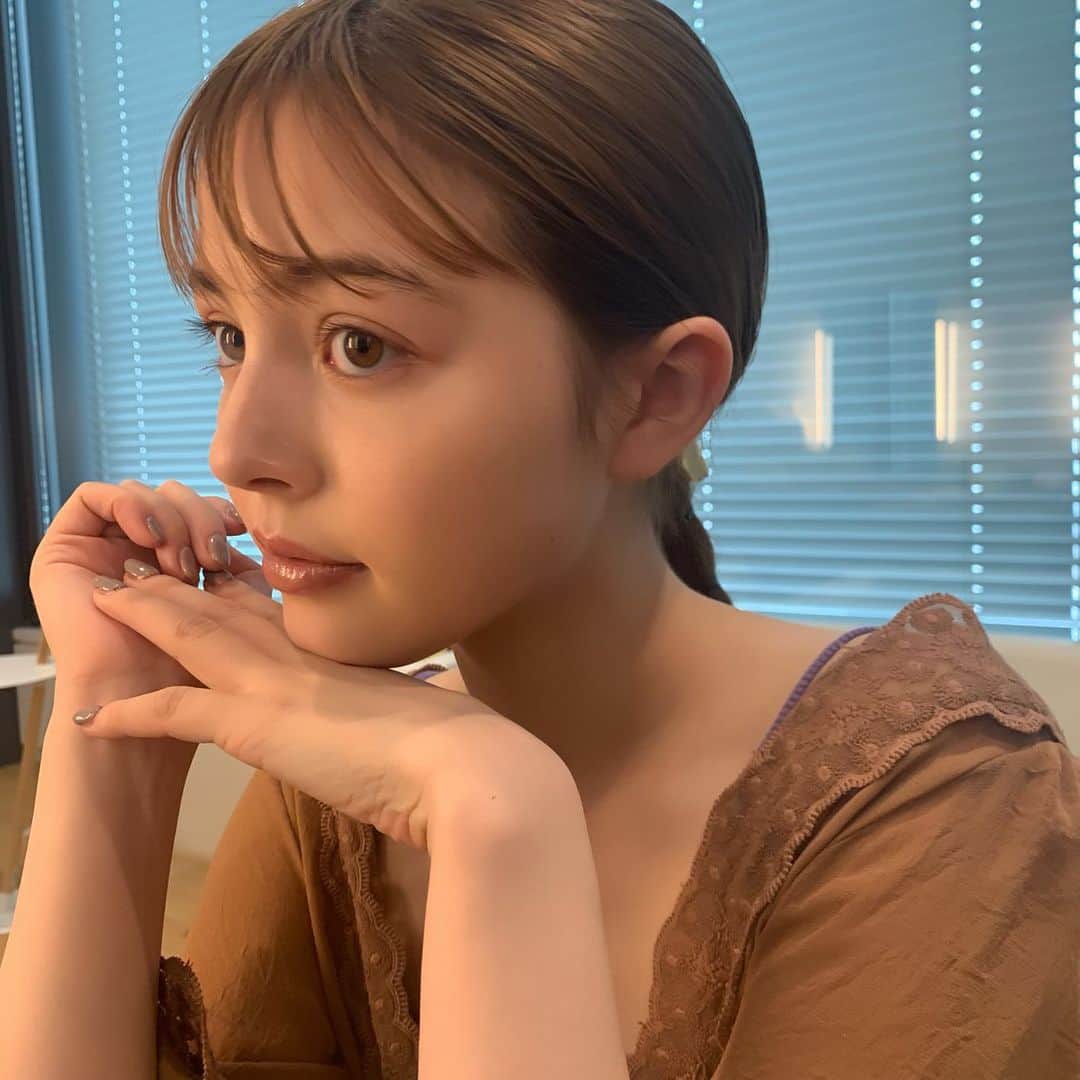 高橋有紀のインスタグラム：「@katouchan 撮影まきまき❤︎ #hairmake  #osakana_yuki」