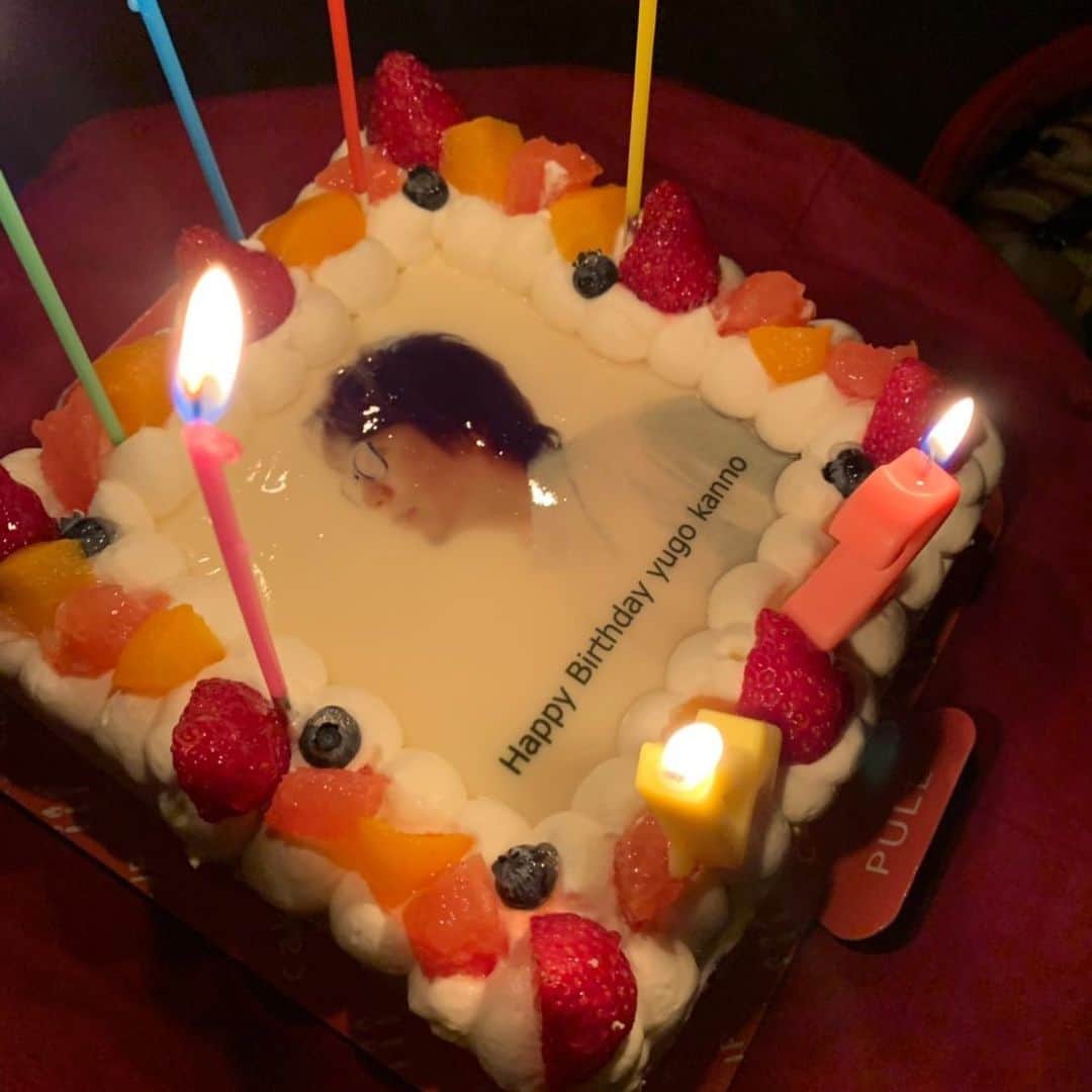 菅野祐悟のインスタグラム：「お誕生日お祝いしてもらいました。 投稿がだいぶ遅くなってしまいました。 メッセージありがとう。お祝いしてくれた皆様ありがとう！ #誕生日」
