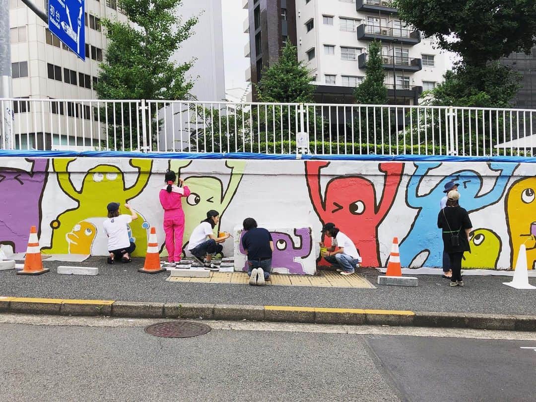 合田経郎のインスタグラム：「雨を避けて今日はおしまい。全長80m。もうちょっとのとこまで来た。 #なかめエンノシターズ #エンノシターズ」