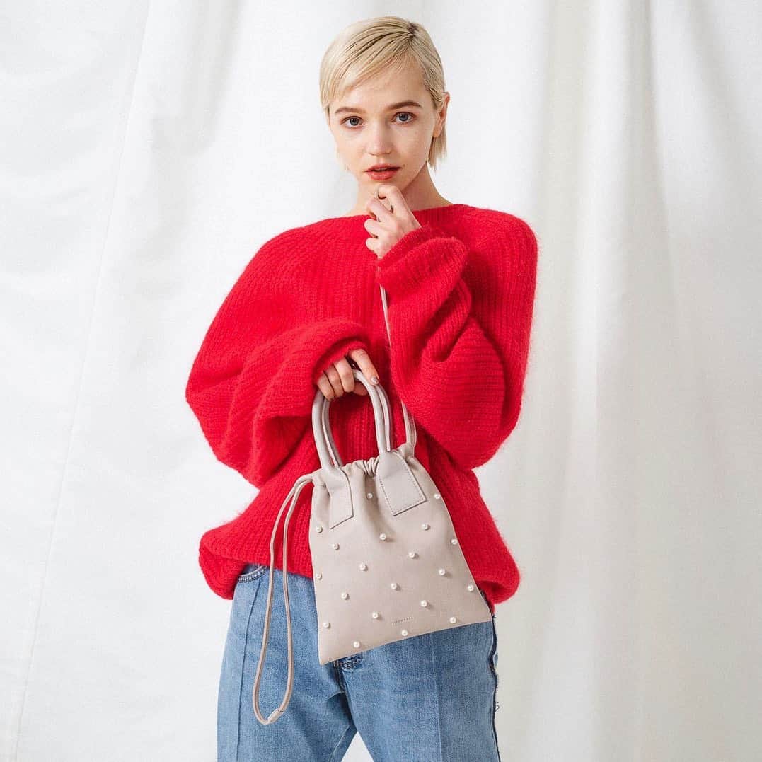 SMIRNASLI_officialのインスタグラム：「. . SMIR NASLI 2019AW . .」