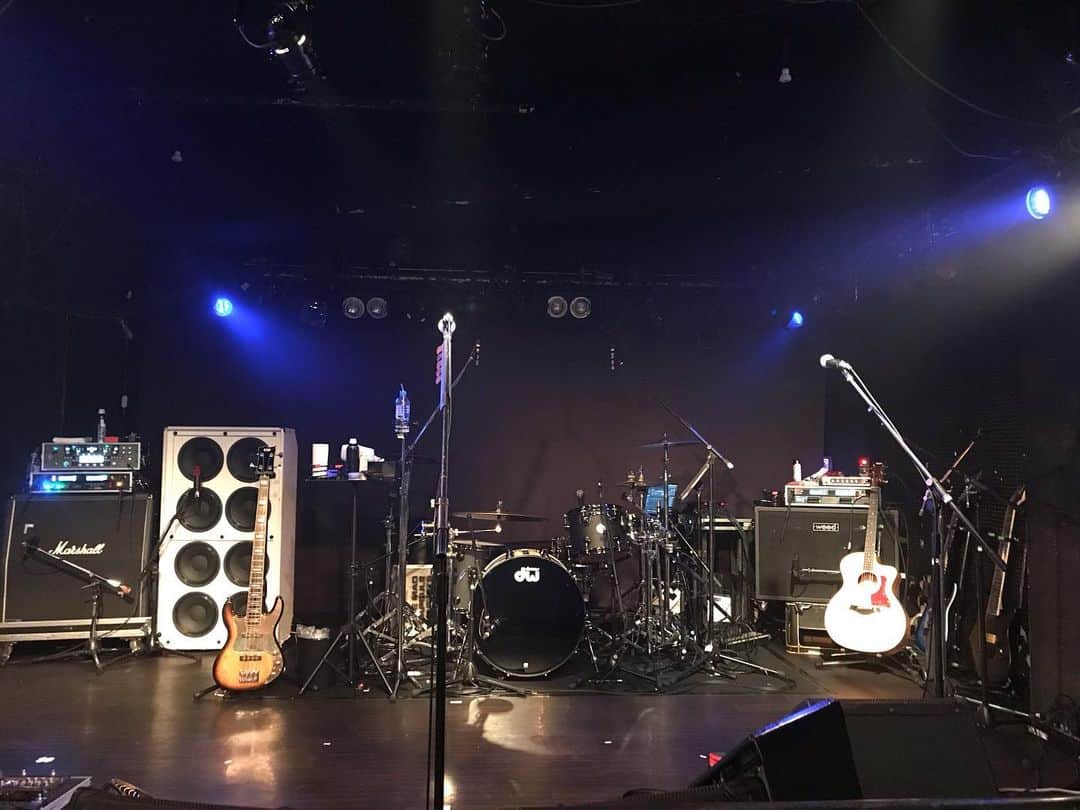 宮上元克のインスタグラム：「‪AKi TOUR 2019 「Monolith」‬ ‪@長野LIVE HOUSE J‬ ‪ちょいとアクシデントで開演時間遅れそうです🙏‬ #AKi #monolith」
