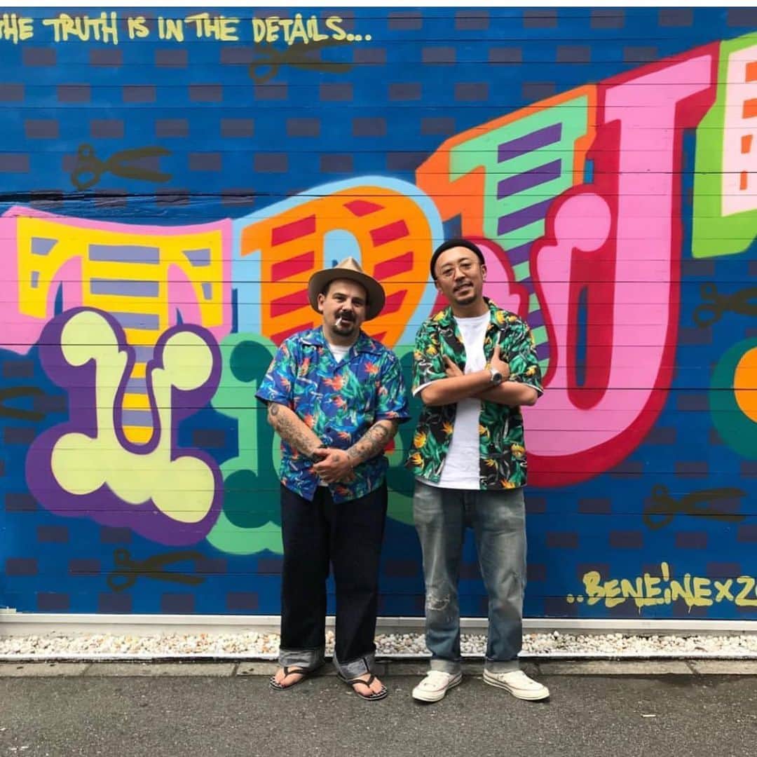 デンハムのインスタグラム