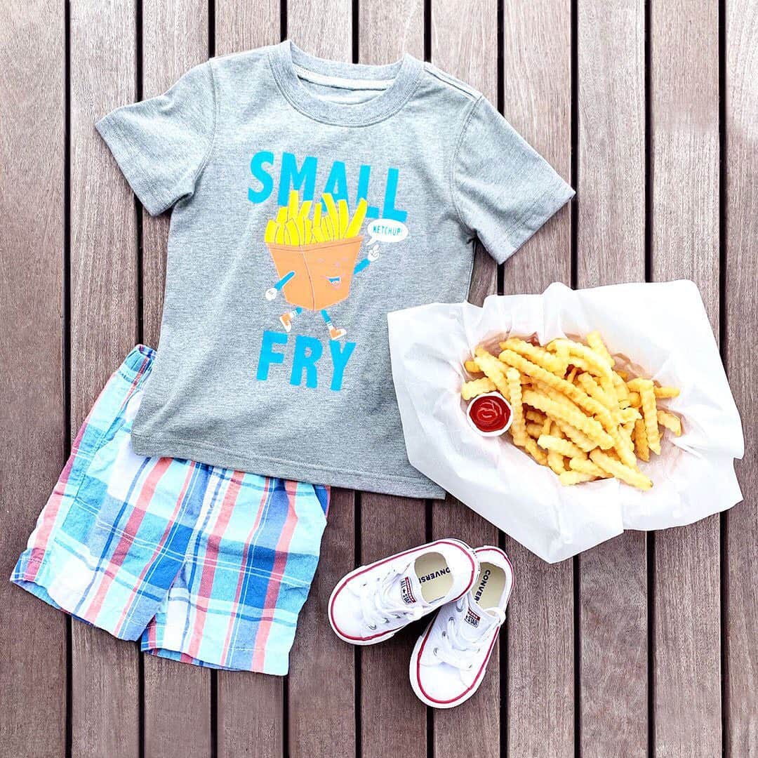 ロック&リパブリックのインスタグラム：「Pass the ketchup! It’s #NationalFrenchFryDay. 🍟#Kohls」
