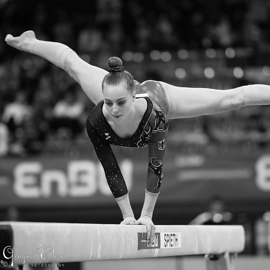 Carina Kröllさんのインスタグラム写真 - (Carina KröllInstagram)「Start where you are. Use what you have. Do what you can 🧡 . . . #germany#stuttgart#girl#competition#enbw#dtbpokal#nationalteam#teamgermany#stuttgart2019#beam#focus#motivation#happy#carinakroell」7月13日 19時00分 - carinakroell