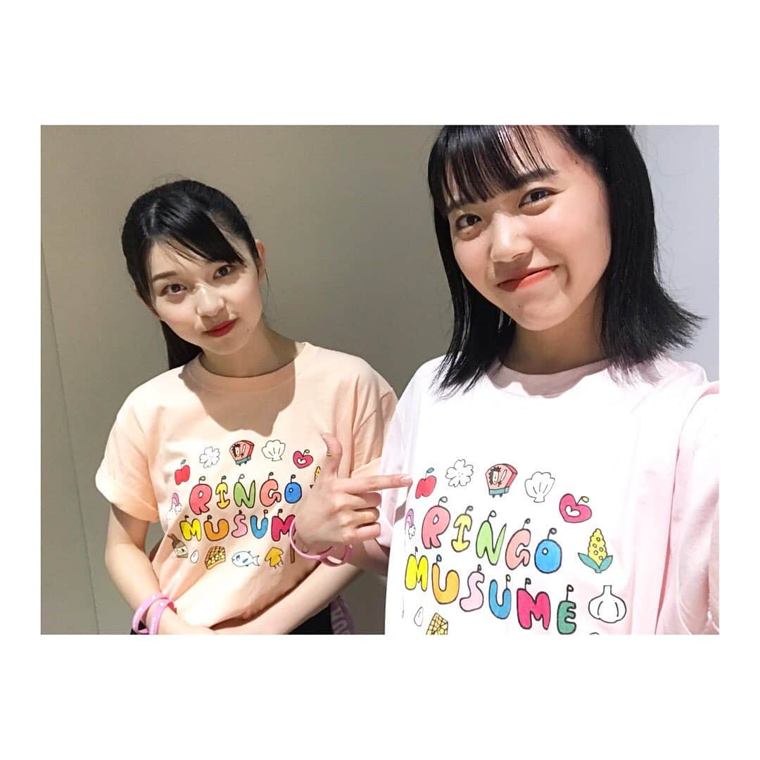 彩香さんのインスタグラム写真 - (彩香Instagram)「王林さんがデザインしてくれたTシャツ🍏💚 お気に入りなんです ♡(*´꒳`*)♡ #王林 さん #デザイン #青森 #aomori #特産品 #ringomusume」7月13日 19時19分 - saika_ringomusume