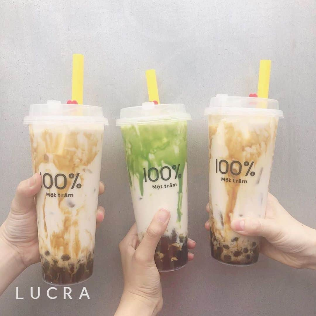 LUCRA（ルクラ）さんのインスタグラム写真 - (LUCRA（ルクラ）Instagram)「美味しすぎると話題の生タピオカ専門店「Mot tram(モッチャム)」にはもう行った？ ㅤㅤㅤ  ぜひ行ってみてくださいね🥰 ㅤㅤㅤ ㅤㅤㅤ  Photo by  @yunacandy  ㅤㅤㅤ ㅤㅤㅤ  #mottram#モッチャム ㅤㅤㅤ  LUCRA公式Instagram上で紹介させて頂くお写真を募集中！写真に#lucrajp をつけるかタグ付けして投稿してくださいね♡ ㅤㅤㅤ  #カフェ #カフェ巡り #渋谷カフェ#代官山カフェ#表参道カフェ #中目黒カフェ #食べ歩き#名古屋カフェ#カフェ巡り好きな人と繋がりたい#カフェ好きな人と繋がりたい#インスタ映え#カフェ好き #タピ活#タピオカミルクティー#タピオカ巡り#タピオカ#shibuya#instagood#instalike#like4like#followme#tapioca」7月13日 19時26分 - lucra_app