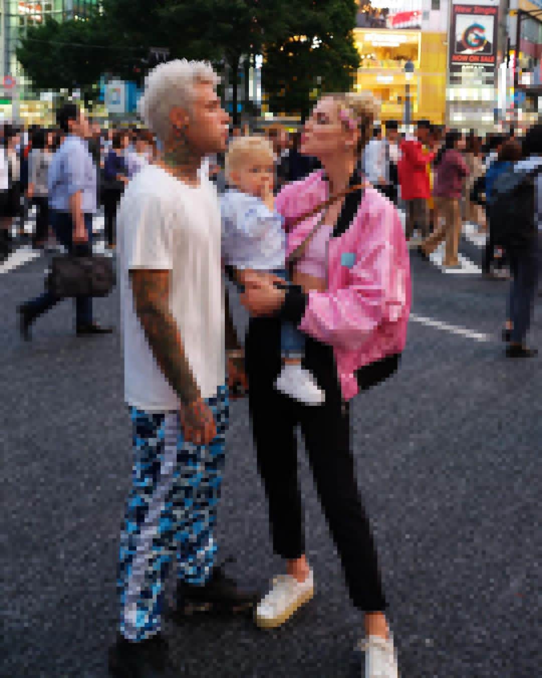 キアラ・フェラーニさんのインスタグラム写真 - (キアラ・フェラーニInstagram)「We ❤️ Tokyo」7月13日 20時19分 - chiaraferragni