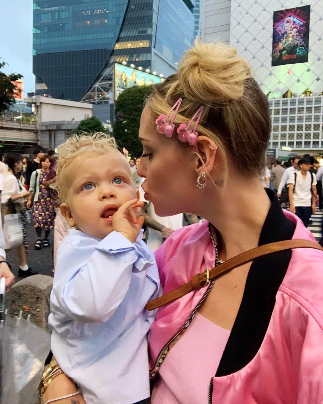 キアラ・フェラーニさんのインスタグラム写真 - (キアラ・フェラーニInstagram)「We ❤️ Tokyo」7月13日 20時19分 - chiaraferragni