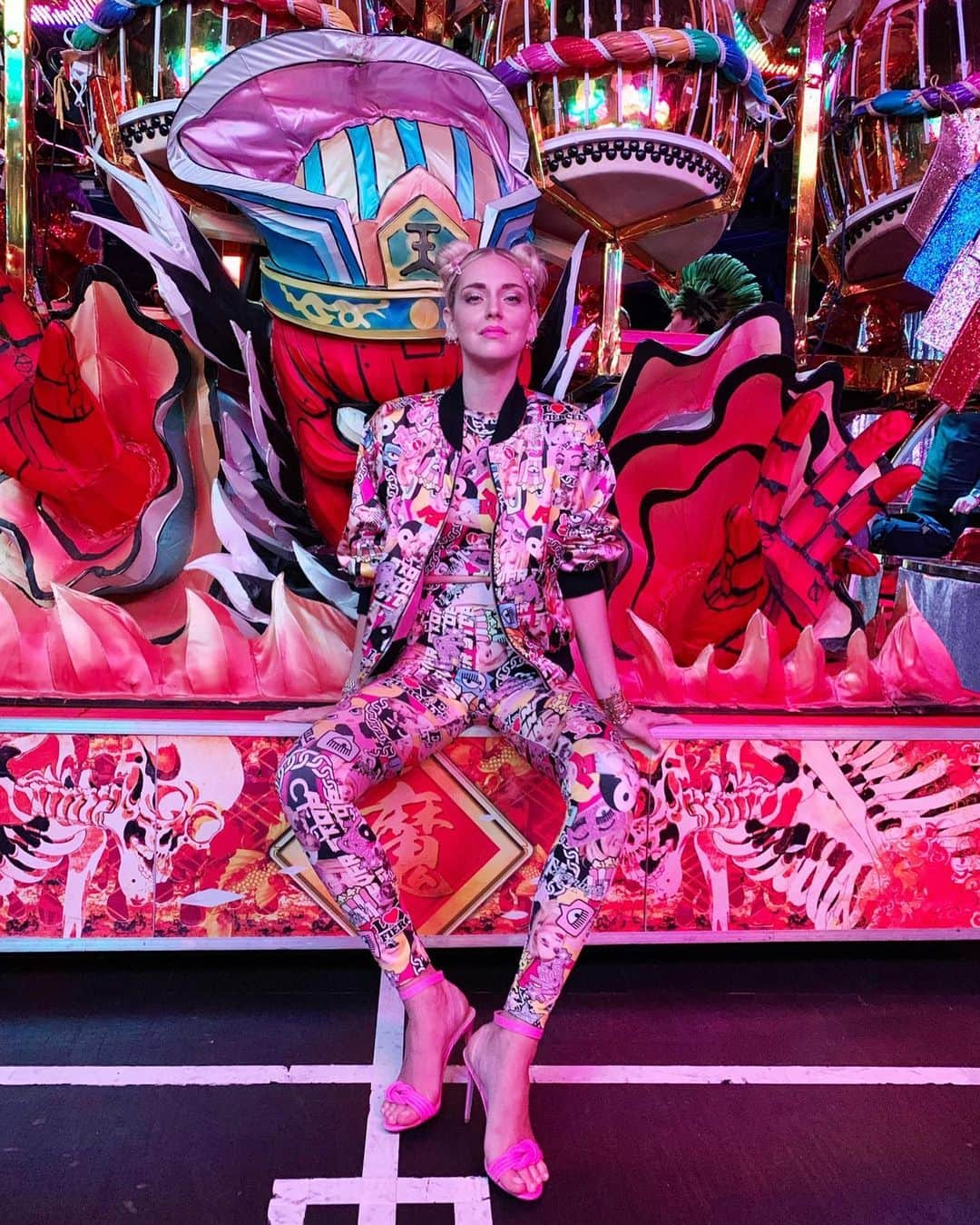 キアラ・フェラーニさんのインスタグラム写真 - (キアラ・フェラーニInstagram)「We ❤️ Tokyo」7月13日 20時19分 - chiaraferragni