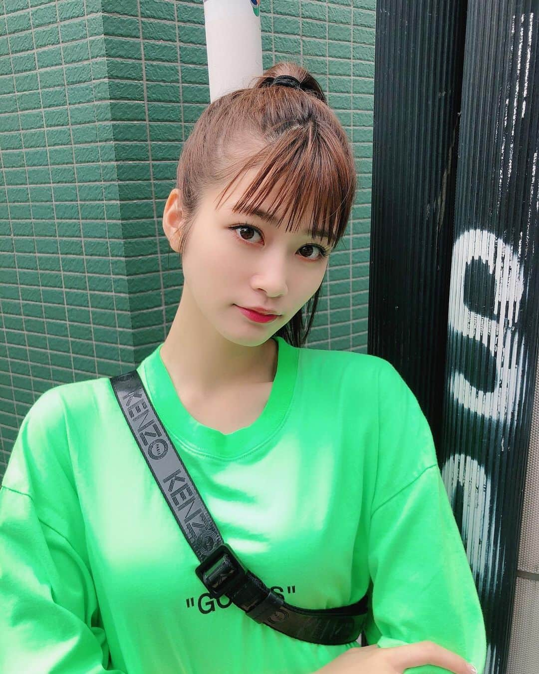 生見愛瑠さんのインスタグラム写真 - (生見愛瑠Instagram)「鮮やかなグリンピース🤢💚 いかが？」7月13日 20時35分 - meru_nukumi