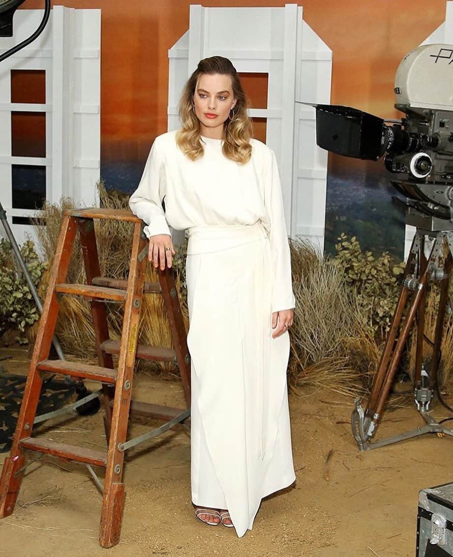 のインスタグラム：「Derek Lam is pleased to announce that Margot Robbie wore Derek Lam FW19 dress to the “Once Upon a Time in Hollywood ” Photo Call in Los Angeles.」