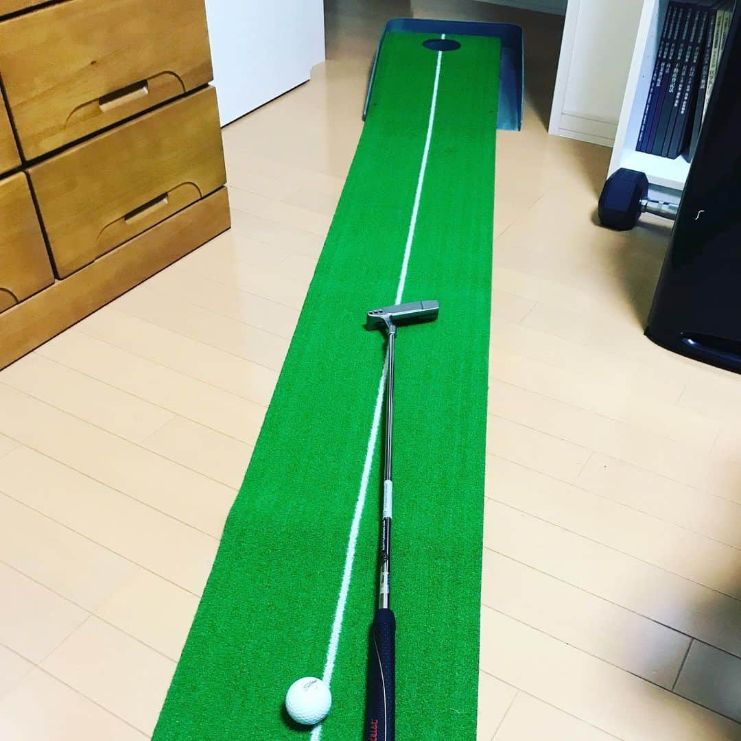 ミノルクリスさんのインスタグラム写真 - (ミノルクリスInstagram)「Oh My green⛳️ #golf #scottycameron  #titleist  #スコッティキャメロン  #ゴルフ」7月13日 21時02分 - djminoruchris