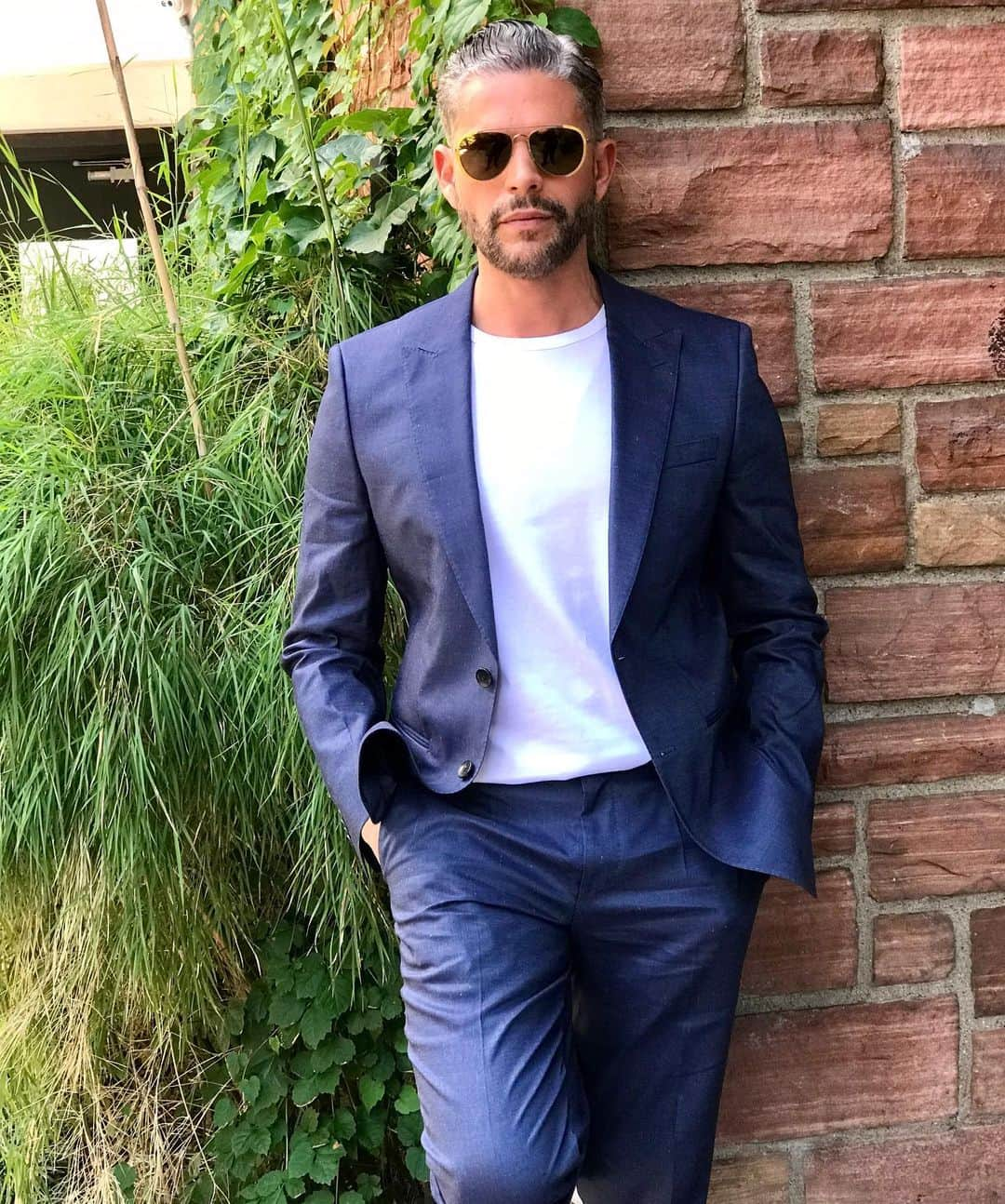 Rodner Figueroaさんのインスタグラム写真 - (Rodner FigueroaInstagram)「Ready for the world premiere of @hobbsandshaw in Hollywood!!! Listo para la premiere mundial de la película #hobbsandshaw en Hollywood!!! Wearing @boss #rodnerfigueroa #hollywood #hugoboss」7月14日 7時27分 - rodnerfigueroa