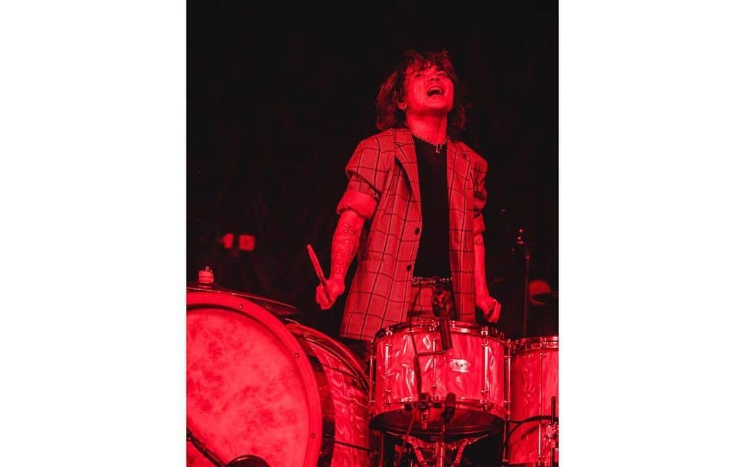 Tatsuya Amanoさんのインスタグラム写真 - (Tatsuya AmanoInstagram)「Live at JOIN ALIVE 2019🇯🇵﻿ ﻿ ﻿ ハイになる曲や音、Liveに身を委ねられるって最高。 皆んなありがとう🤘🏻🔥﻿ ﻿ 次は9月4日の札幌PENNY LANE24でお会いしましょう！﻿ ﻿ ﻿ Photo by @yamada_mphoto」7月13日 23時41分 - tatsucrossfaith