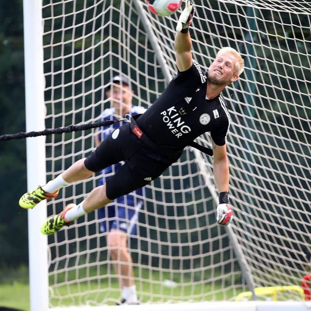 カスパー・シュマイケルさんのインスタグラム写真 - (カスパー・シュマイケルInstagram)「Good first week of pre-season👌🏻🔥💪🏻#lcfc」7月14日 0時28分 - kasperschmeichel