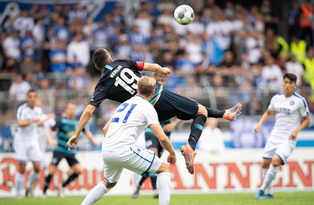 ヘルタ・ベルリンさんのインスタグラム写真 - (ヘルタ・ベルリンInstagram)「Wir gewinnen das Jubiläumsturnier in Karlsruhe durch zwei Siege gegen @sksturm und den @karlsruhersc. Wir bedanken uns für einen tollen Tag der Freundschaft! 🤞🏼💙⚽️ #turniersieger #tagderfreundschaft #jubiläum #125jahre #karlsruhe #wildparkstadion #hahohe 🔵⚪️」7月14日 1時01分 - herthabsc