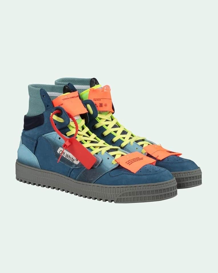 OFF-WHITE C/O VIRGIL ABLOHさんのインスタグラム写真 - (OFF-WHITE C/O VIRGIL ABLOHInstagram)「fw19 men's Off-White™ blue high top off court sneakers with iridescent details. available online」7月14日 1時18分 - off____white