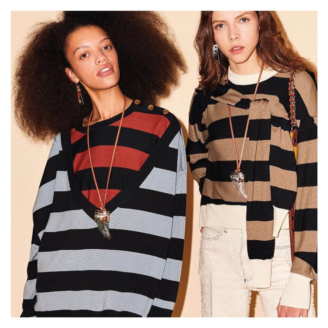 ソニアリキエルさんのインスタグラム写真 - (ソニアリキエルInstagram)「Did you say “trompe l’oeil” ? • #soniarykiel #fw19 #trompeloeil #knit #rykielstripes」7月14日 1時45分 - soniarykiel