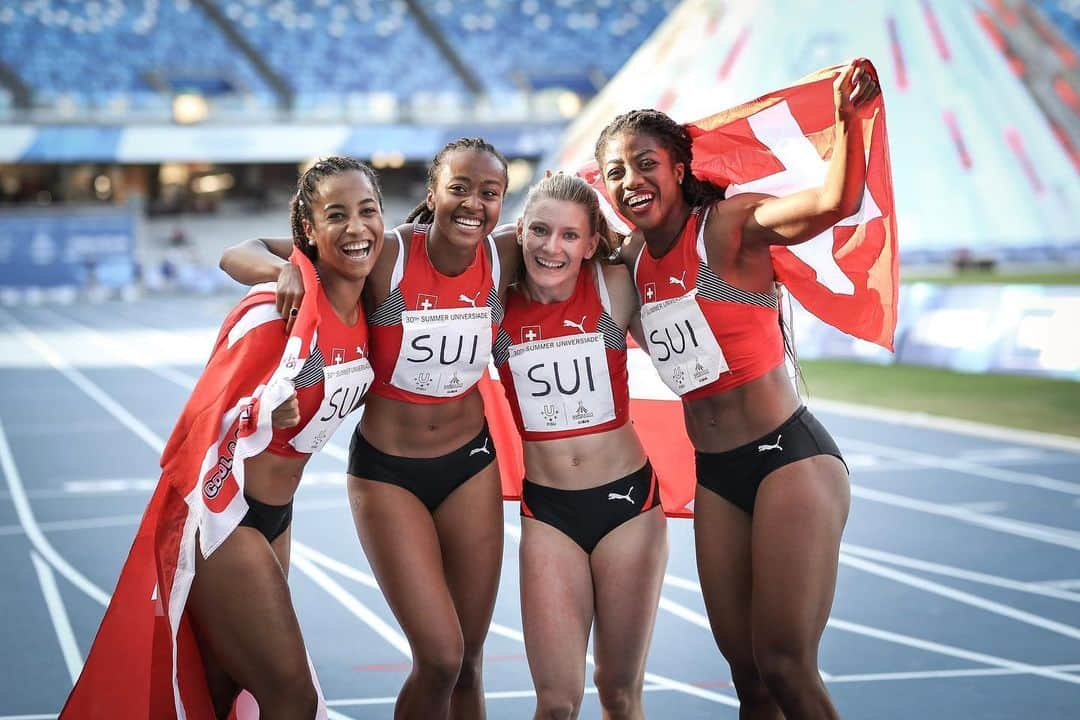 サラ・アチョさんのインスタグラム写真 - (サラ・アチョInstagram)「YOUR 4x100 relay team is your new WORLD UNIVERSITY GAMES CHAMPION 🥇🥇🏆 super proud of my girls ❤️ #Pumagang」7月14日 3時40分 - sarah_atcho