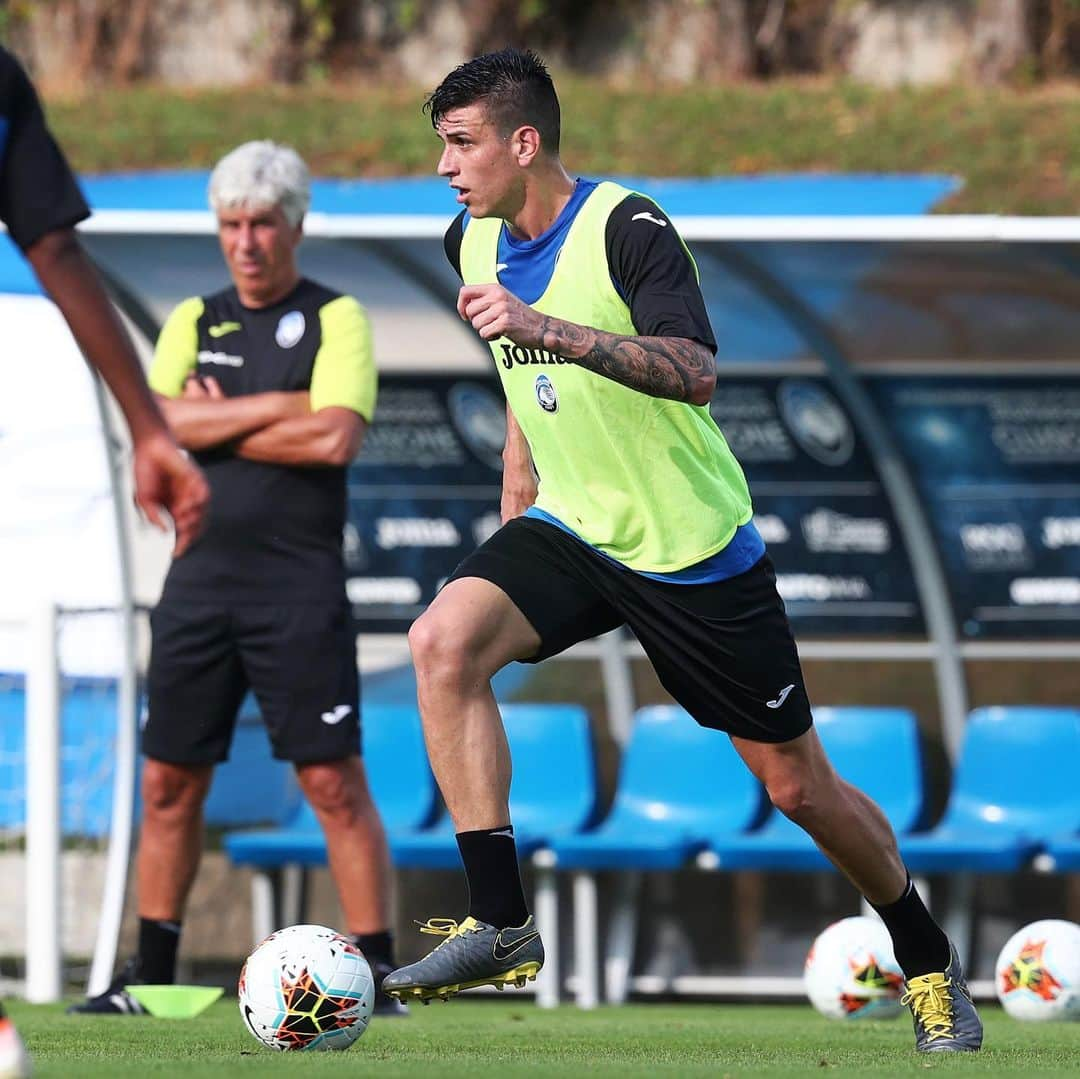 アタランタBCさんのインスタグラム写真 - (アタランタBCInstagram)「Working hard 🏋️‍♂️ Day 3 🔚 - #GoAtalantaGo ⚫️🔵 #Atalanta #preseason #Bergamo #football #Atalanta3uropa」7月14日 3時49分 - atalantabc