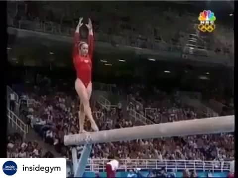 カーリー・パターソンのインスタグラム：「♥️♥️♥️ #repost @insidegym One of our favorite beam dismounts!👏👏👏 @carlypatterson04 • Can’t stop watching this clip - so good!!! #gymnastics #gymnast #athlete #beam #tumble」