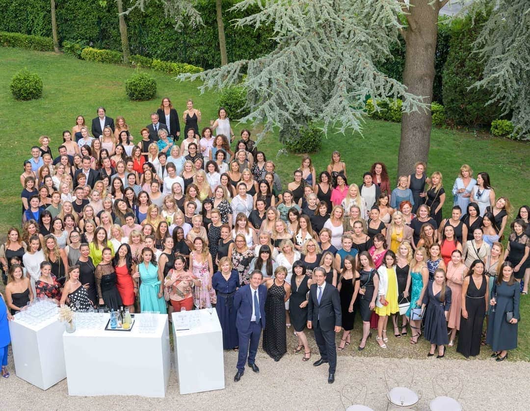 のインスタグラム：「Конференция Biologique Recherche 2019 Восточная Европа #FollowYourSkinInstant #biologique_recherche #biologique_recherche_russia #buildingbetterskin」