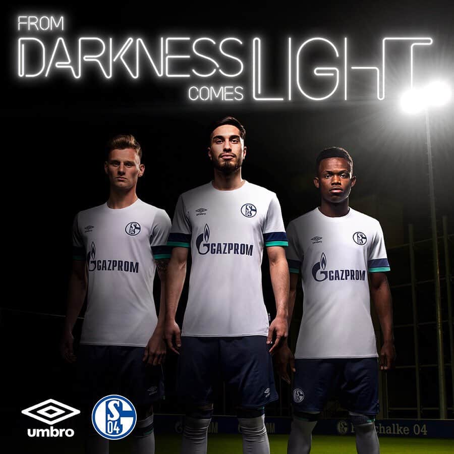 UMBROさんのインスタグラム写真 - (UMBROInstagram)「From Darkness Comes Light. Introducing the new @s04 Away Kit for 2019/20. In white as loved by so many and inspired by the green of the flag of Schalke’s hometown #gelsenkirchen. ⚪️🔵⚒ . . . #s04 #schalke #s04away #umbro #umbrofootball #footballkits #footballshirt #classicfootballshirts #soccerjerseys #futbol #footballkit #kitporn #kitdesign #fromdarknesscomeslight」7月14日 17時00分 - umbro