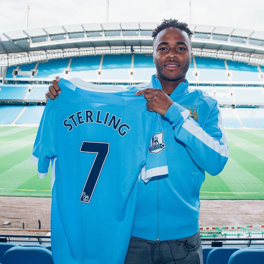 マンチェスター・シティFCさんのインスタグラム写真 - (マンチェスター・シティFCInstagram)「What a four years in 🔵 for @sterling7! . #mancity #onthisday」7月14日 17時07分 - mancity