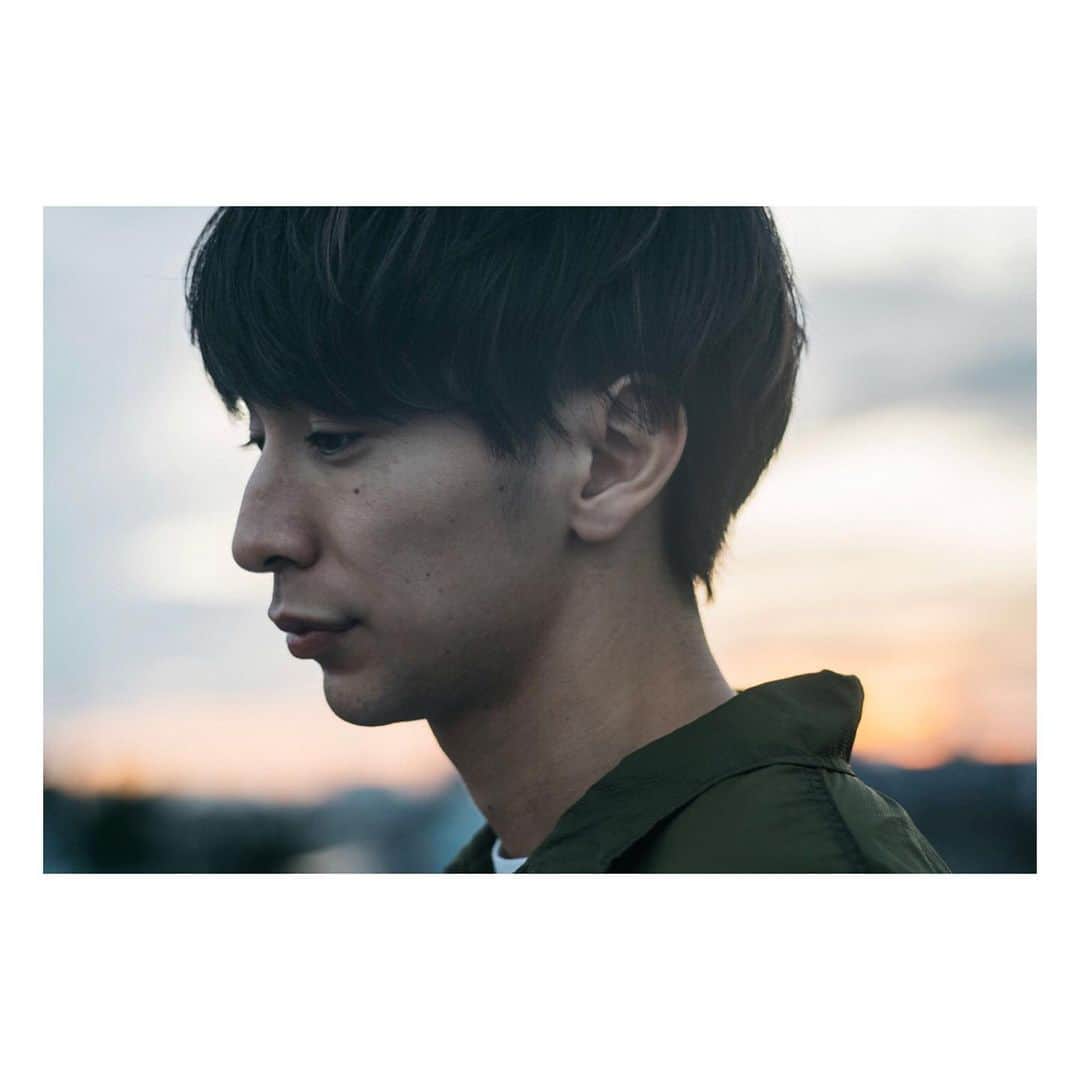 島田大介のインスタグラム：「My Hair is Bad #daisukeshimadaphotograph」