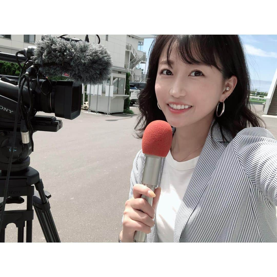 津田麻莉奈さんのインスタグラム写真 - (津田麻莉奈Instagram)「ばんえい十勝🏇 ✨JRAジョッキーDAY2019✨ 今年は8/19(月)に開催されます☺️ 出場騎手の皆さんに意気込みを聞くため、函館競馬場にお邪魔しております🙏✨ ⁑ 当日はさまざまなイベントが開催される予定。 もちろん私も帯広競馬場にお邪魔しますっ😆😆😆 (毎年月曜の開催で、現地へ行けるのは実はすごく久しぶり！) ⁑ インタビューの模様も近日公開予定。お楽しみに💕 ⁑ ⁑ #ばんえい十勝 #JRAジョッキーDAY #帯広 #帯広競馬場 #ばんえい #ばんえい競馬 #地方競馬 #楽天競馬 #競馬 #函館競馬場 #函館 #hakodate #hokkaido  #まりなる #津田麻莉奈」7月14日 11時26分 - tsudamarinal