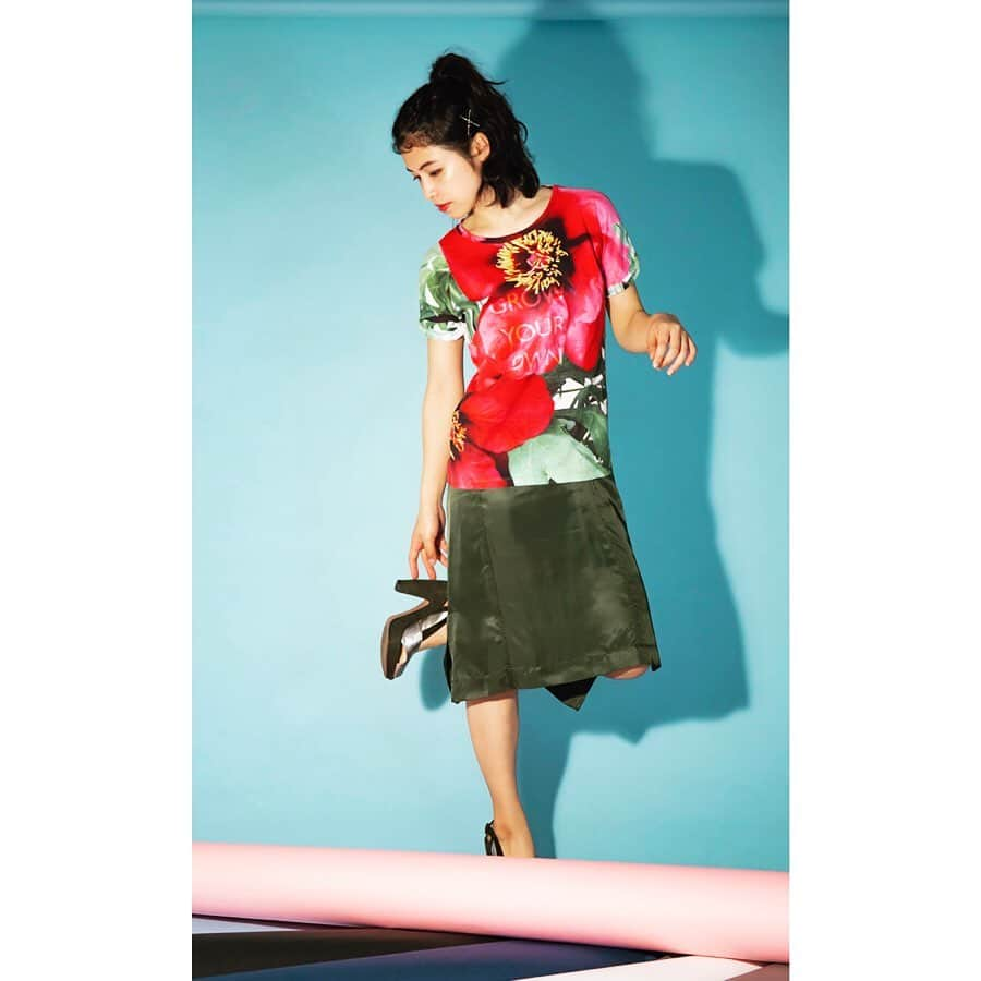 playfulさんのインスタグラム写真 - (playfulInstagram)「★STYLING SITE随時更新！★ #paulsmith  #driesvannoten #marni model: @11maman_ https://www.playful-dc.com/p_styling/mobile/stylings/details1279.html  #shooting📷 #model📷 #撮影データ #大阪#古着#モデル撮影 #followｍe #fashionista #playful#usedclothing #osaka#instapic#instafollow#instagood#instafashion#ootd#outfitlove #coordinate#着画倶楽部 #ユーズド#red#casual#cute#style#服」7月14日 11時32分 - playful_dc