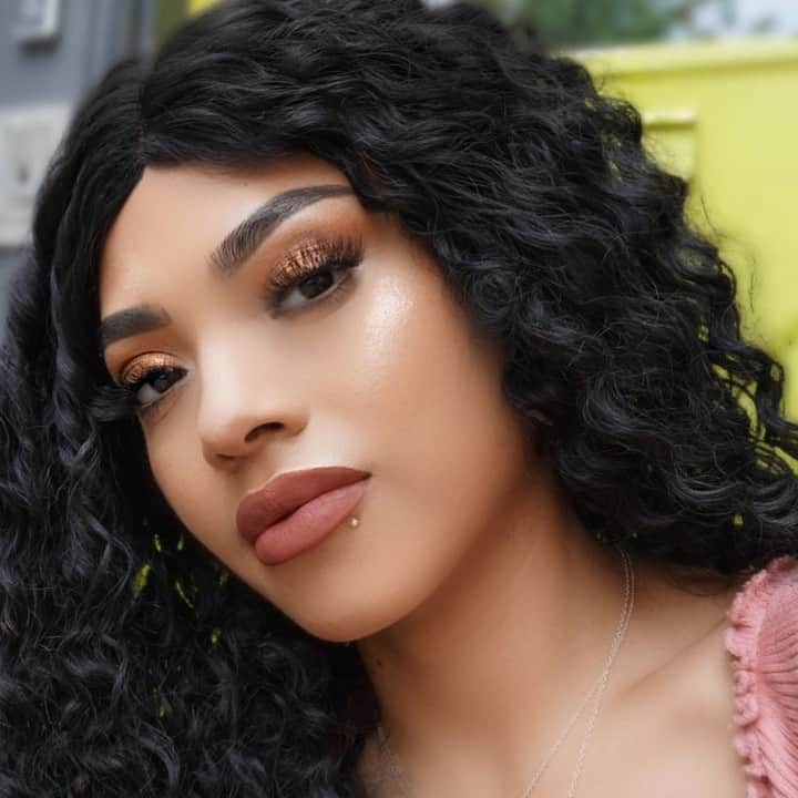 Benefit Cosmeticsさんのインスタグラム写真 - (Benefit CosmeticsInstagram)「Alexa, play “Flawless” 💎 @lissycorrea gets this stunning look with #preciselymybrowpencil in shade 6 for her #benefitbrows and #POREfessional face primer for that immaculate complexion! #regram #friendswithbenefit」7月14日 12時17分 - benefitcosmetics