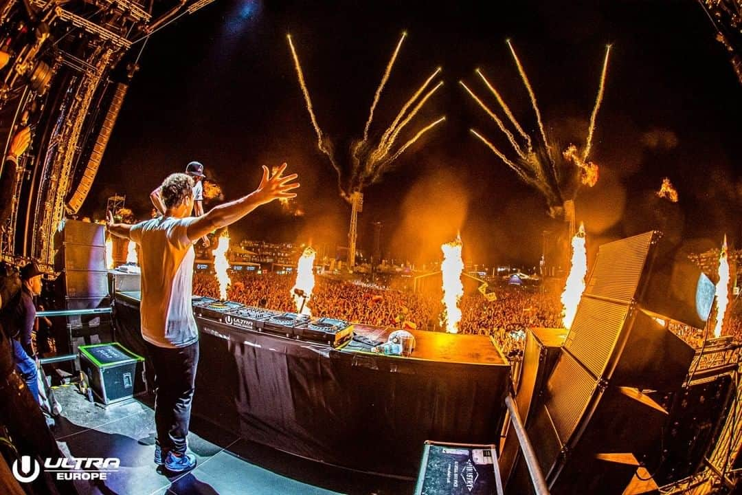 Ultra Japanさんのインスタグラム写真 - (Ultra JapanInstagram)「@afrojack❗ 9月が待ちきれない...🔥 ⚡️ #UltraJapan アドバンスチケット絶賛発売中!! >> @UltraJapan プロフィールリンク」7月14日 12時31分 - ultrajapan