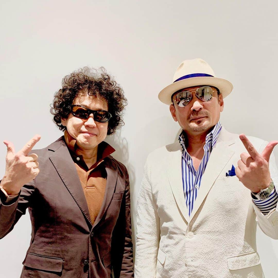 Barfout!さんのインスタグラム写真 - (Barfout!Instagram)「5th  august on sale. opctober issue of magazine “STEPPIN’ OUT!”. message for over 40 old. “magazine for a adult continue to challenge”. interview with KEN YOKOYAMA (CRAZY KEN BAND) as #vocalist #songwriter  8/5発売「挑戦し続ける大人たちへ」STEPPIN’ OUT ! #ステッピンアウト !10月号にて、8/7にニューアルバム『PACIFIC』をリリースする #クレイジーケンバンド の #横山剣 さんインタヴューしました。シアサッカーのセットアップがかっこいい！  #nolimit #challenge #challenger #steppinout #culturemagazine #magazine  #printmagazine  #publishing #photography  #photo #photographer #instaphoto  #instapic #photostagram #portrait」7月14日 12時39分 - barfout_magazine_tokyo