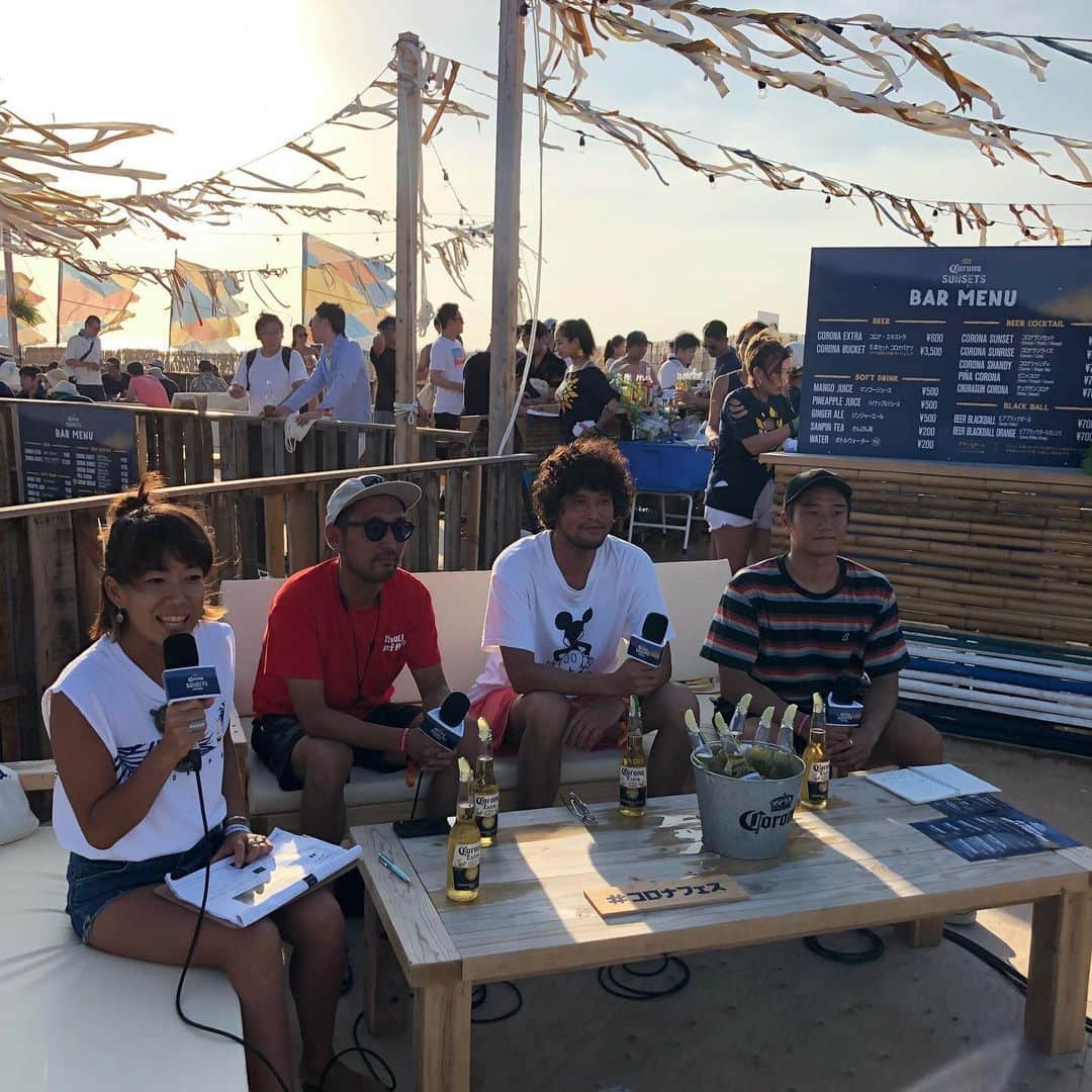 三浦理志さんのインスタグラム写真 - (三浦理志Instagram)「コロナフェスにオーシャンズも参加！ 海洋プラスティック問題についのてトークセッション。 できることを少しでも。 @corona_sunsets_japan  @oceans_magazine  #cronasunsetsfestival #coronabeer #コロナフェス #コロナ#沖縄」7月14日 13時21分 - mar4m