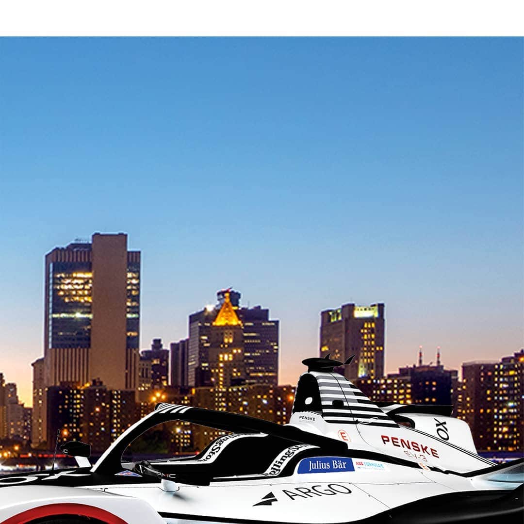 ジェオックスさんのインスタグラム写真 - (ジェオックスInstagram)「🇺🇸HEY THERE, NEW YORK CITY!🇺🇸 Get ready for the double FINAL ROUND of the Formula-E 5th Season! Follow the race today & tomorrow, Saturday 13th July and Sunday 14th July and remember to support our GEOX DRAGON team with the #FANBOOST ⚡ Enjoy a weekend of pure adrenaline with Geox!  #Fanboost #NYCEPrix #geoxsustainability  @geoxdragon」7月14日 13時37分 - geox