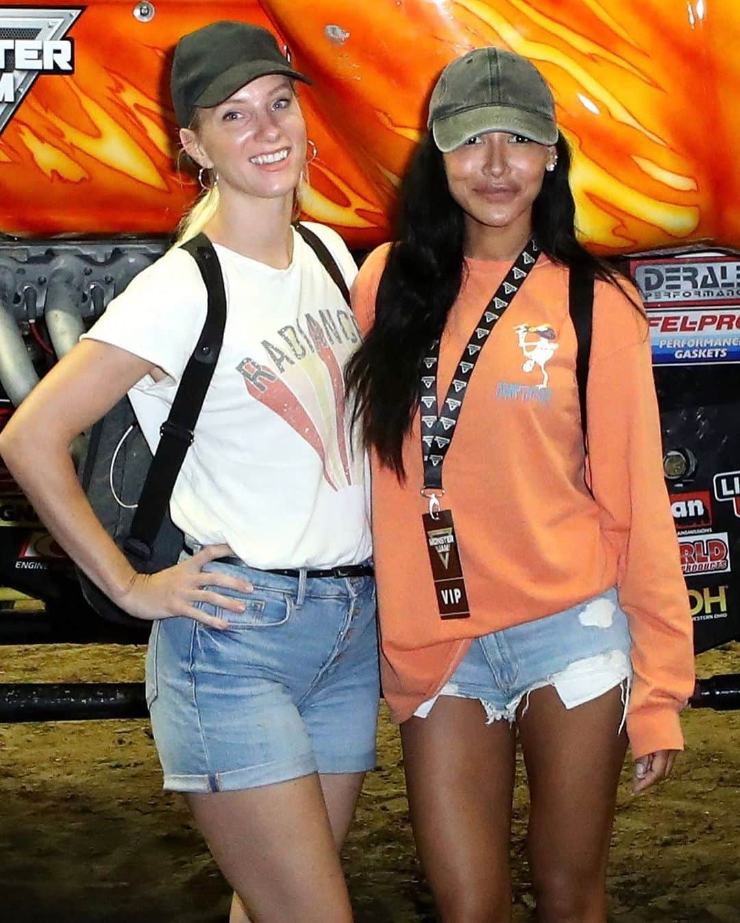 Just Jaredさんのインスタグラム写真 - (Just JaredInstagram)「Glee stars @heatherrelizabethh & @nayarivera reunite at Monster Jam! #HeatherMorris #NayaRivera Photo: Getty」7月14日 14時05分 - justjared