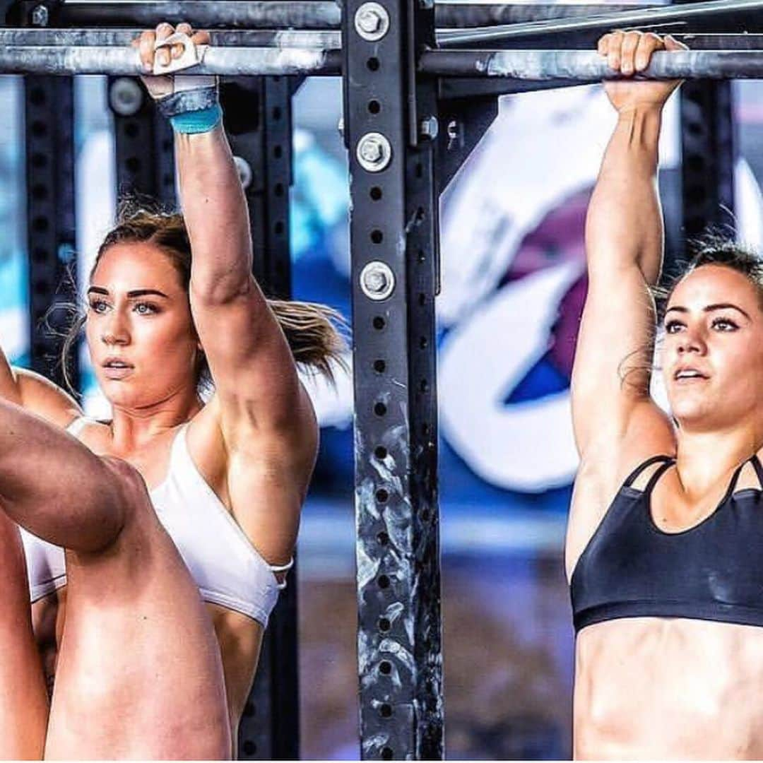 Camille Leblanc-Bazinetさんのインスタグラム写真 - (Camille Leblanc-BazinetInstagram)「2013>2019  Happy Birthday @brookewellss 🎉⭐️♥️ “ You are one of my favorite person of all time! I wish everyone could see how funny, loving, smart and hard working you are! “ You are one of a kind! Like literally, well almost 😜 there is 2 of you after all haha (she has a twin) “  I am so happy the world brought us together and I am so grateful that I’ve got to known you through the years!!! LOVE YA MISSY!! 💜💜💜」7月14日 14時11分 - camillelbaz