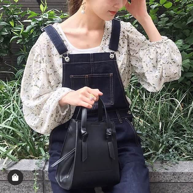 トライセクトさんのインスタグラム写真 - (トライセクトInstagram)「お出掛けするならフェミニン×カジュアルの定番スタイルで…♪﻿﻿﻿﻿ ﻿﻿﻿﻿ tops(GHOSPELL)¥12,800+tax﻿﻿﻿﻿ allinone(slobe)¥1,5000+tax→30%off﻿﻿ ﻿ ﻿﻿﻿ ▶︎ 画像をタップしてショッピング！﻿﻿﻿﻿ ﻿ ﻿ ＼ 2BUY10%OFF開催！　／﻿﻿﻿ ﻿﻿﻿﻿ 2店以上のお買い上げでセールアイテムが更に10%OFF！﻿﻿ タイムセールも同時開催！﻿﻿ 詳しくは店舗&WEBにてご覧ください。 ﻿﻿ ﻿﻿ 【開催日程】﻿﻿ 7/12(fri)〜7/16(tue)﻿﻿ ﻿﻿ ﻿﻿ ﻿※定価アイテムも数にはカウントされますが、値引き対象外となります。﻿﻿ ※本投稿は現時点でのOFF率です。﻿﻿﻿ 予告なく変動する場合がございますのでご了承ください。﻿﻿﻿ ※セールアイテムや在庫に関してはこちらではお答えいたしかねます。店舗までお問い合わせください。﻿﻿﻿ ﻿ ﻿ ﻿﻿﻿﻿ #SLOBEIENA﻿﻿﻿﻿﻿﻿﻿﻿﻿ #SLOBE#スローブイエナ﻿﻿﻿﻿﻿﻿﻿﻿ #SLOBEIENA福岡﻿﻿ #福岡PARCO #baycrews #2019ss_baycrews ﻿﻿﻿﻿﻿﻿﻿﻿﻿﻿﻿﻿﻿﻿﻿﻿﻿﻿﻿﻿﻿﻿﻿﻿﻿﻿﻿﻿﻿﻿﻿﻿﻿﻿﻿﻿﻿﻿﻿ #baycrews40周年」7月14日 15時22分 - baycrews