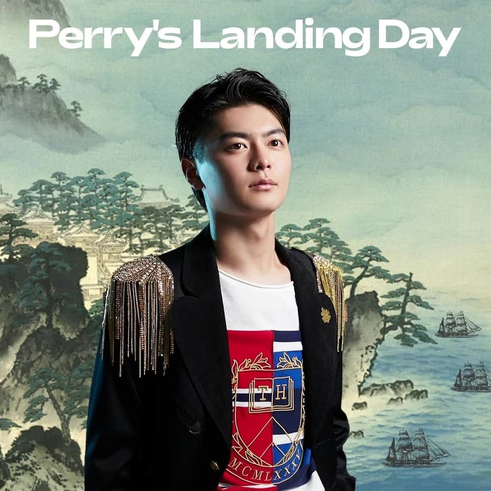 のインスタグラム：「7月14日は 『ペリー上陸記念日』 水も滴るいい男♡ ペリーが日本に上陸した今日は、 三船海斗がスタイリッシュなキャプテンルックで登場。  NYLON.JPでは「365日、毎日がアニバーサリー」をテーマに、ファッショナブルでユニークなスタイリングを毎日提案しているよ！  http://www.nylon.jp/365  MODEL: @KAITOMIFUNE  #365anniversary #fashion #makeup #beauty #style #今日は何の日 #make  #nylonjapan #nylonjp #coordinated #coordinates #ootd #outfit #coordinate  #photography #beautiful #photooftheday #三船海斗 #KAITOMIFUNE #ペリー上陸記念日」