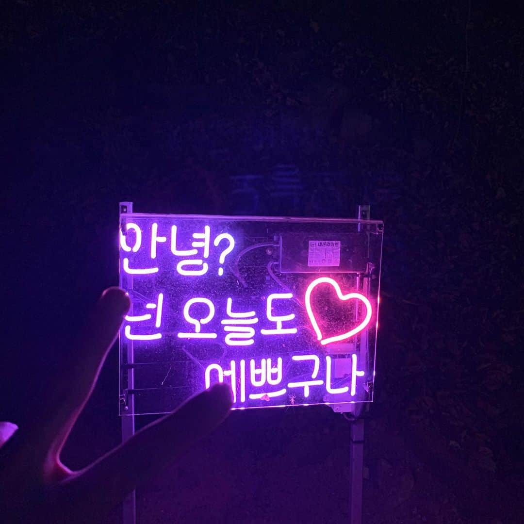 チ・ミンヒョクのインスタグラム：「💜❤️」