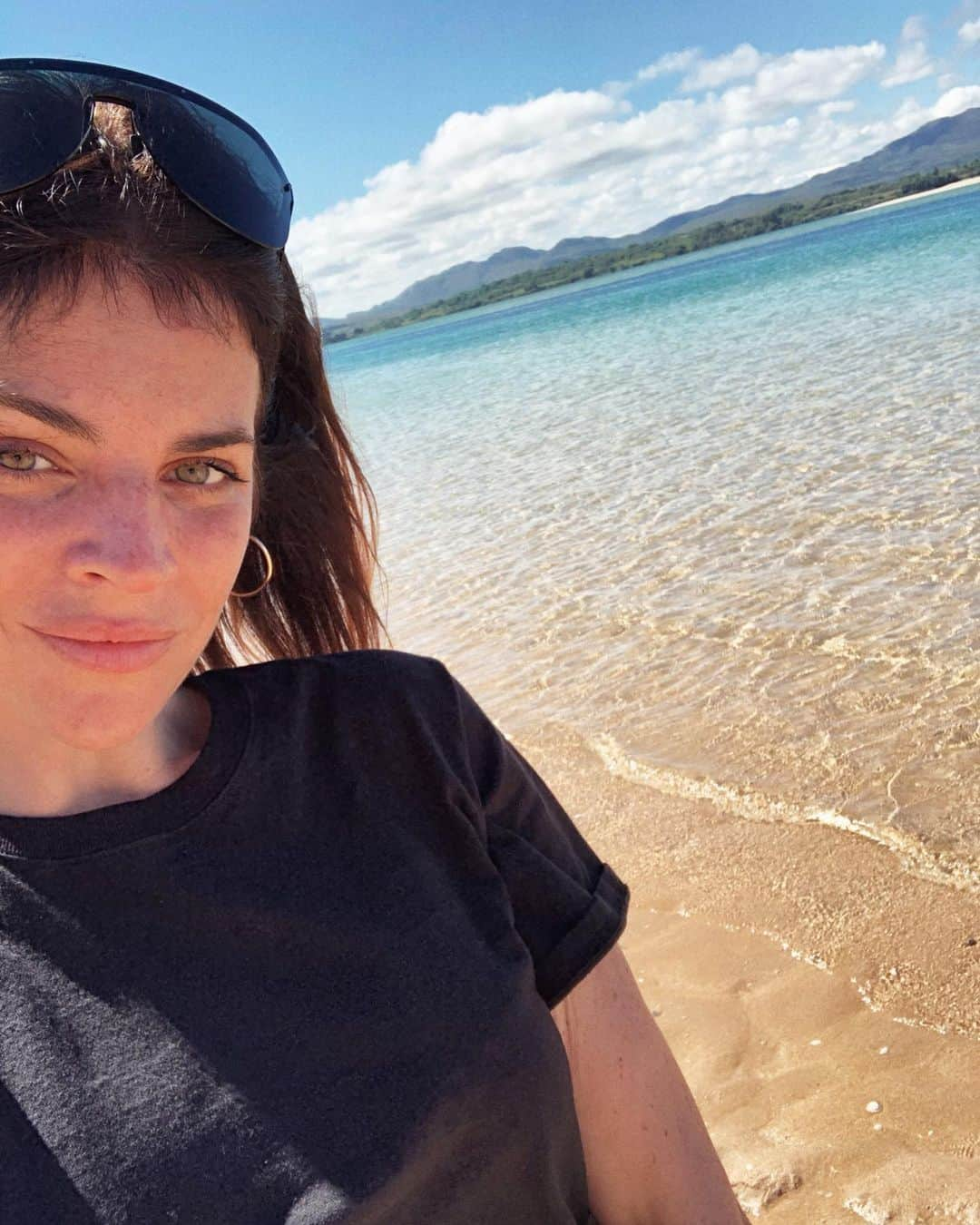 ジュリア・レストイン・ロイトフェルドさんのインスタグラム写真 - (ジュリア・レストイン・ロイトフェルドInstagram)「Not in the Bahamas, Not in Turks and Caicos... Simply in Gorgeous Ireland. How was your Sunday? #ireland #summer2019」7月15日 1時54分 - juliarestoinroitfeld