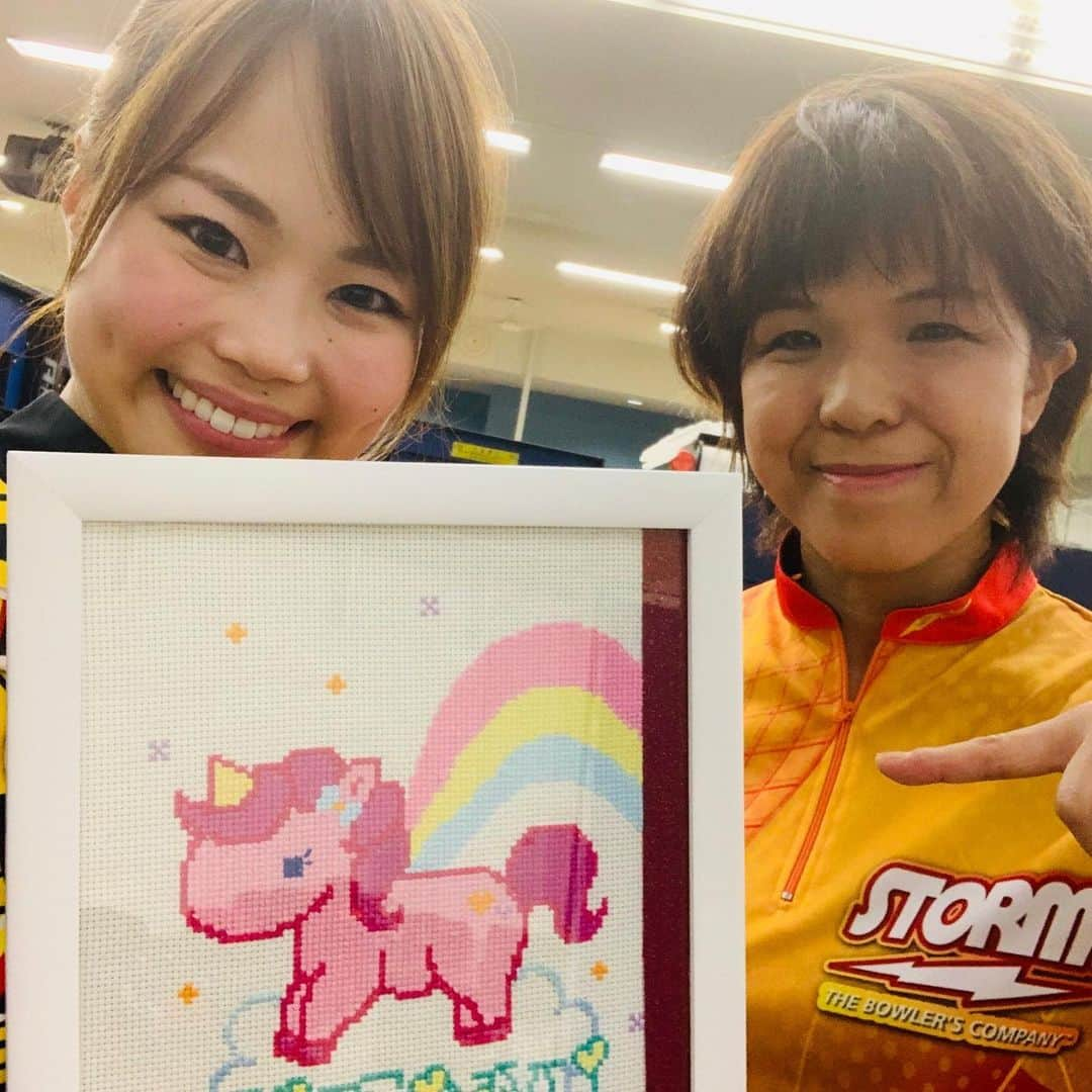 安藤瞳さんのインスタグラム写真 - (安藤瞳Instagram)「ものすごーく素敵なプレゼントいただきました🎁  今日のプロアマフェスティバルは、イマイチに終わってしまいましたが…明日からの元気が出ました😄  ハコちゃん、本当にありがとうございます✨  切り替えて明日顔晴ります😊✨ #六甲クイーンズ #ユニコーン ＃元気」7月14日 17時41分 - hitomiandoh