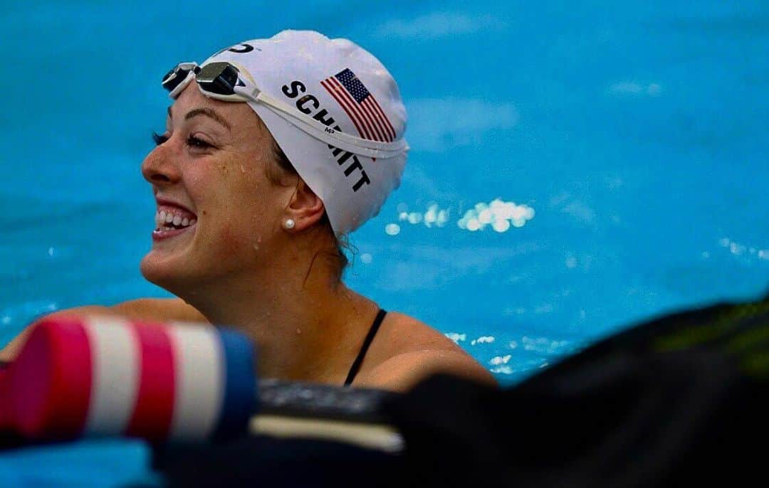 アリソン・シュミットのインスタグラム：「Worry less, smile more 🥰 #tapertime #teamusa」