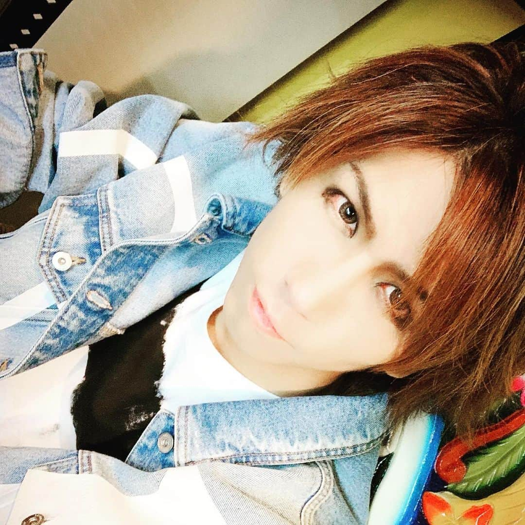 TAKUMA さんのインスタグラム写真 - (TAKUMA Instagram)「岐阜たのしかったー！！ またりゅーはんの地元きますね🚗💎ありがとー！！ #たんさん #ギルド #岐阜」7月14日 19時11分 - tan_tan_dayo