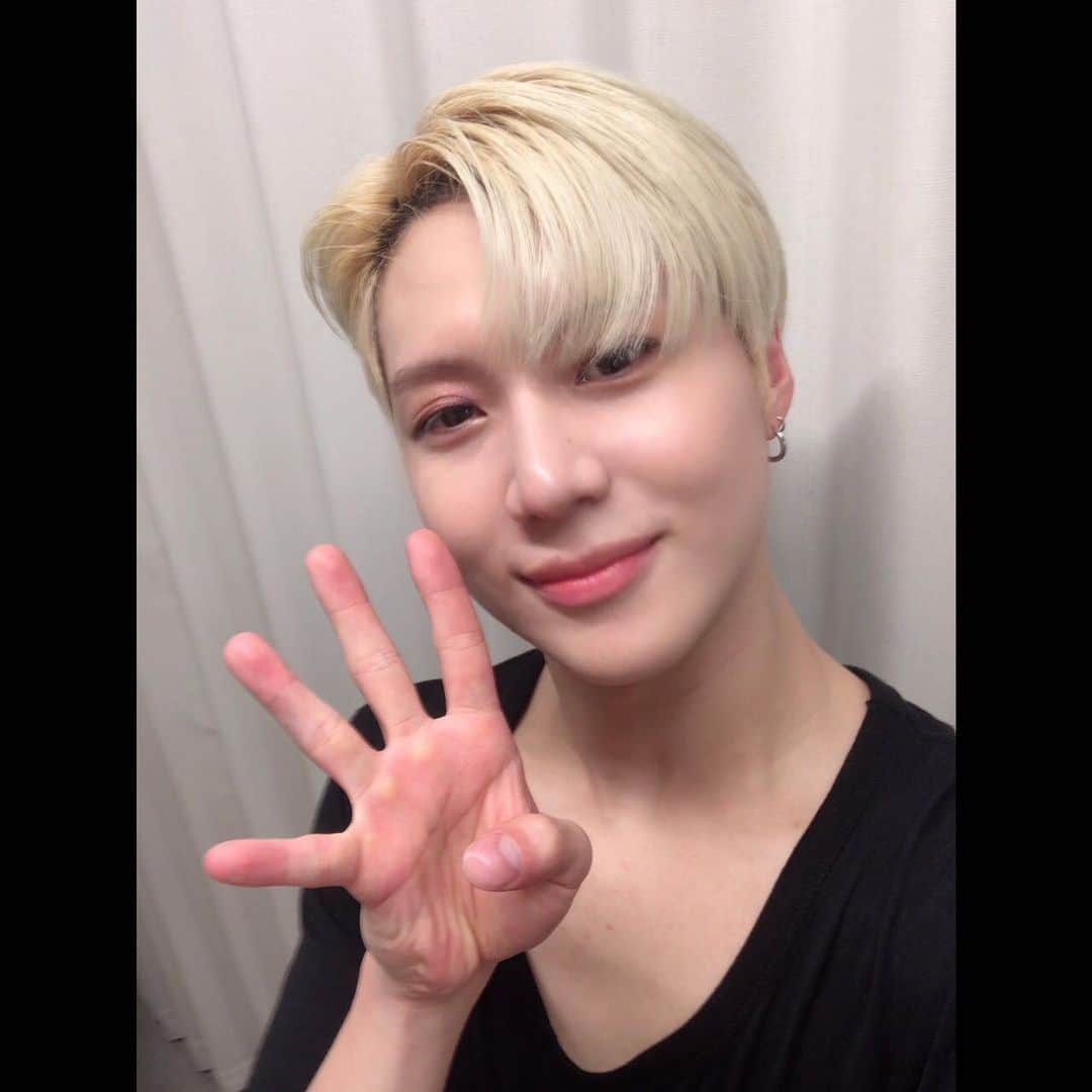 SHINeeさんのインスタグラム写真 - (SHINeeInstagram)「. ‪「TAEMIN ARENA TOUR 2019 ～X™～」‬ ‪大阪公演後半戦2日間も無事に終わり、大阪全4公演ありがとうございました！‬ ‪今日のお誕生日サプライズもありがとうございました♪気をつけて帰ってください〜‬ ‪#X_TM #TAEMIN #テミン #大阪 #大阪城ホール‬」7月14日 19時20分 - shinee_jp_official